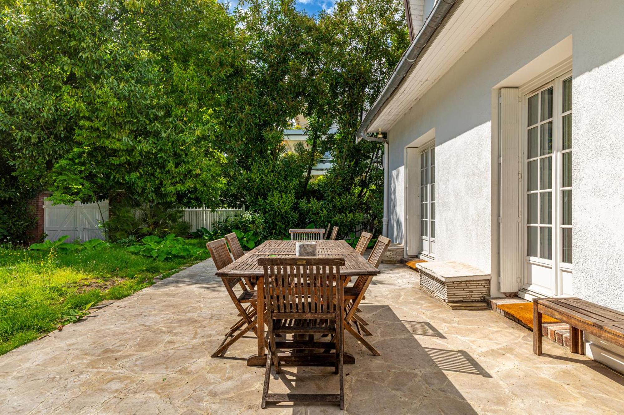 Grand & Classy Apartment With Private Garden, Villa Des Ammonites Meudon Luaran gambar